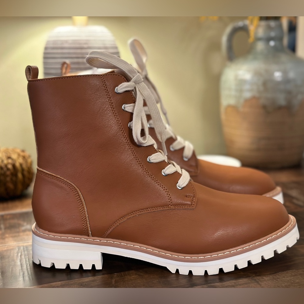 *NEW* Oasis Society Aurora Boots
